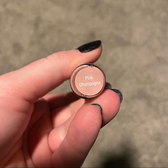 Pink Champagne Lipsense - Picture 2 of 4